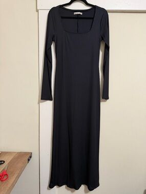 Abercrombie & Fitch Black Ribbed Long-Sleeve Maxi Dress